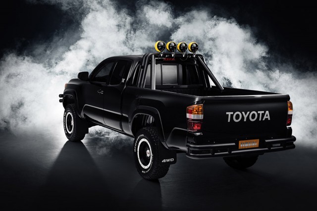 BTTF_Toyota_Tacoma_04_9A1F502AEB6EFA796C16822B51D1C0A472E9ECED