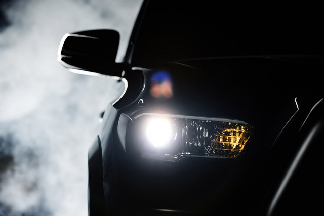 BTTF_Toyota_Tacoma_05_04F8E3C67763D6902065D5EBB446586353FBD5C7