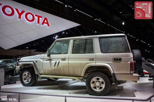 Toyota Land Cruiser 70 01