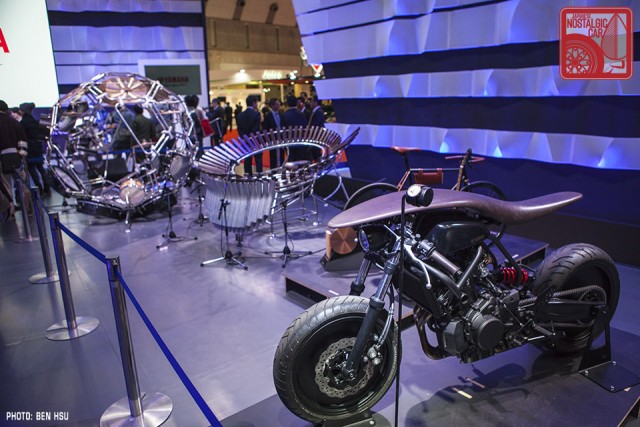 Yamaha 02