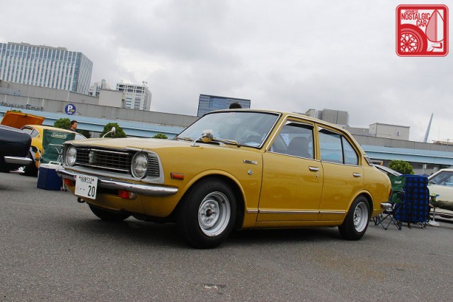 0550_Toyota Corolla E20 Sedan