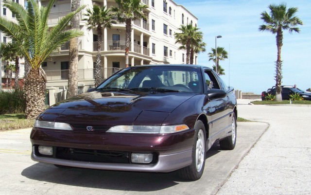 1990-Eagle-Talon-TSi-AWD-03-FL3qtr-e1426659854162-640x401