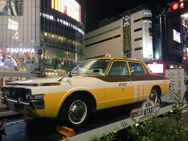 Time Taxi kujira Toyota Crown 05