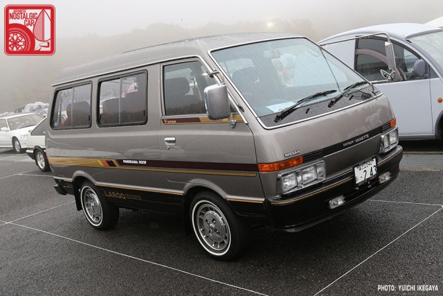 YI2658_NissanVanetteLargoGC120