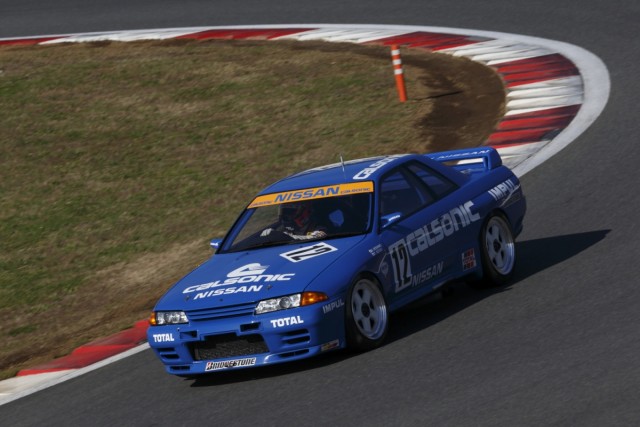 24 NISMO Festival 2015 Nissan Skyline R32 GT-R Calsonic
