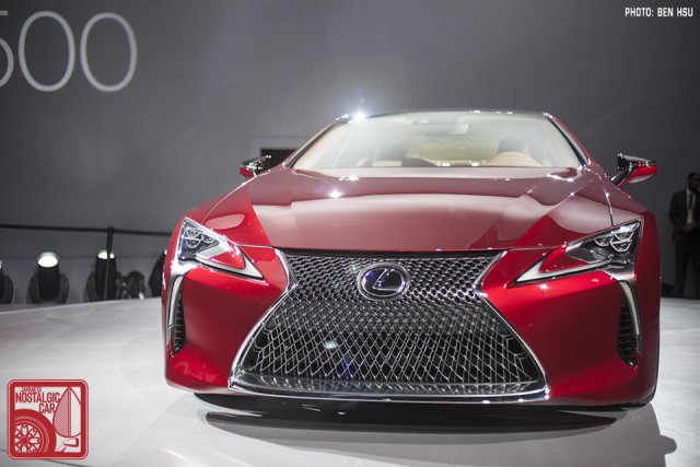 LexusLC500 02