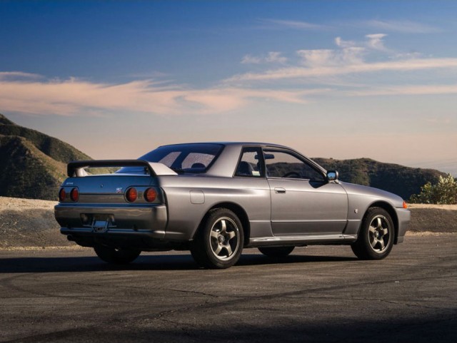 Nissan Skyline GT-R R32 RM-Sothebys 2016 auction 23