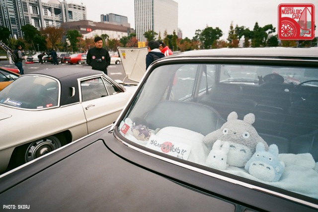 054-R3a-829a_Totoro