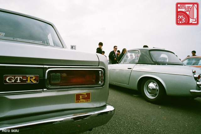 080-R3a-825g_Nissan Skyline hakosuka 4door C10 & Fairlady Roadster