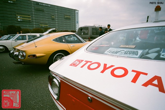090-R3a-892a2_Toyota 2000GT