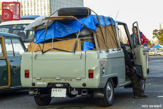 122-SM0030_Mazda B360 Truck