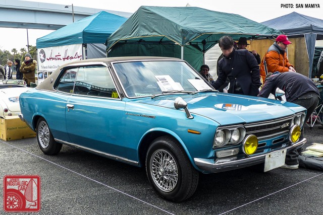 128-SM0354_Nissan Laurel C30 Coupe