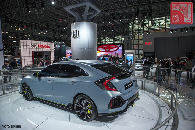 132-8715_HondaCivicHatchbackPrototype