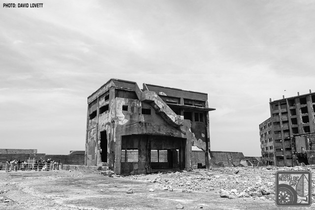 2371_Gunkanjima Battleship Island