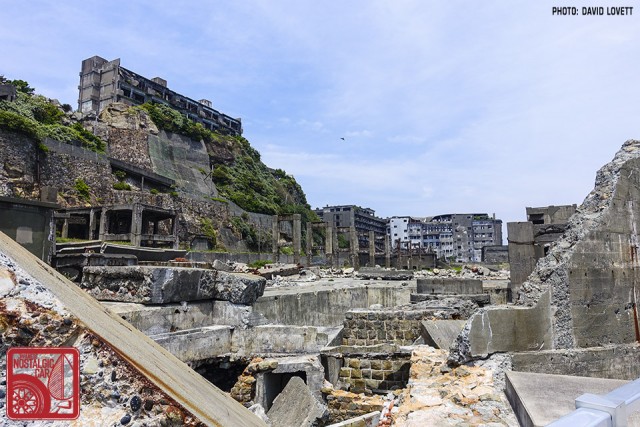 2398_Gunkanjima Battleship Island
