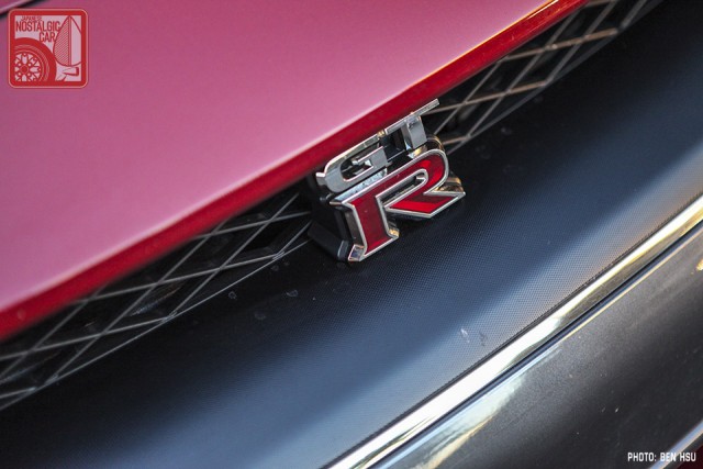 29_NissanGTR-R35_SkylineC10Hakosuka_emblem
