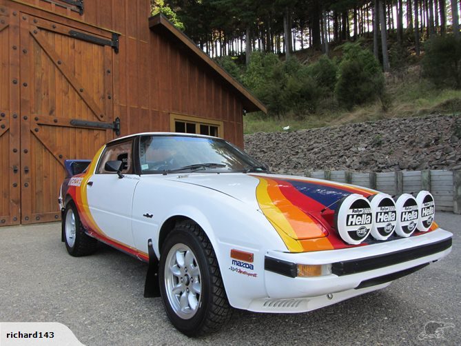 RIÑÓN, ALGUIEN? Coche de rally Mazda RX-7 con potencia del Grupo B | Coche nostálgico japonés rally team RIÑÓN, ALGUIEN? Coche de rally Mazda RX-7 con potencia del Grupo B | Coche nostálgico japonés