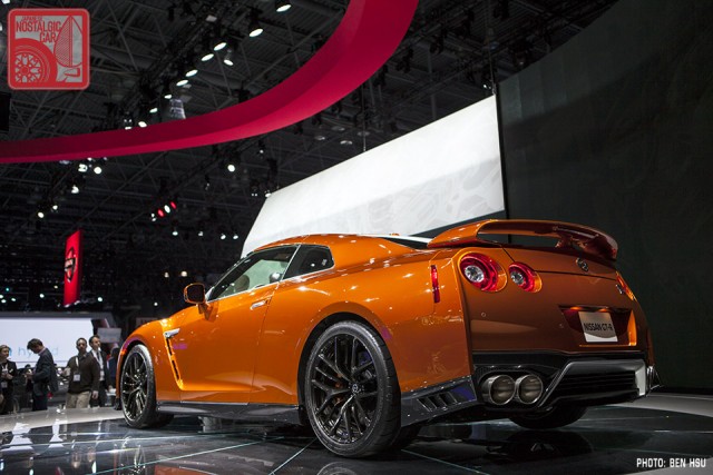 82-8751_NissanGTR-R35