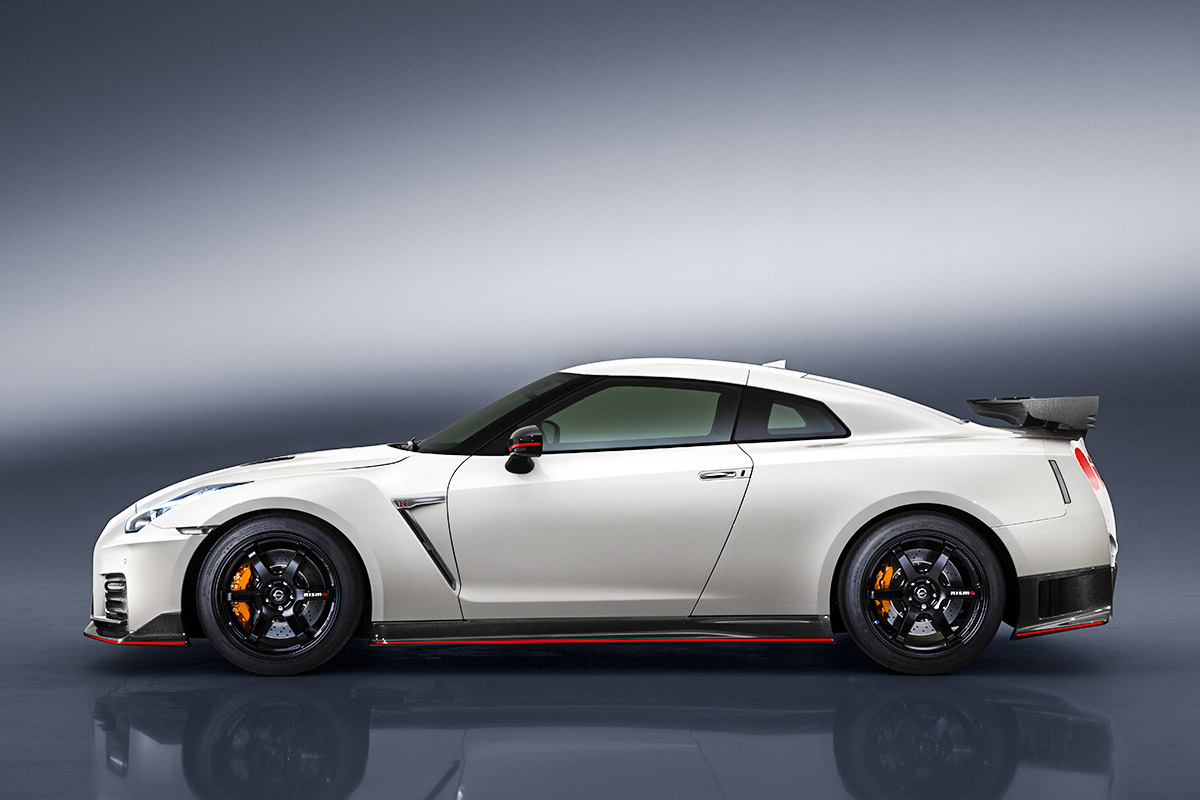 NEWS: Refreshed Nissan GT-R NISMO debuts