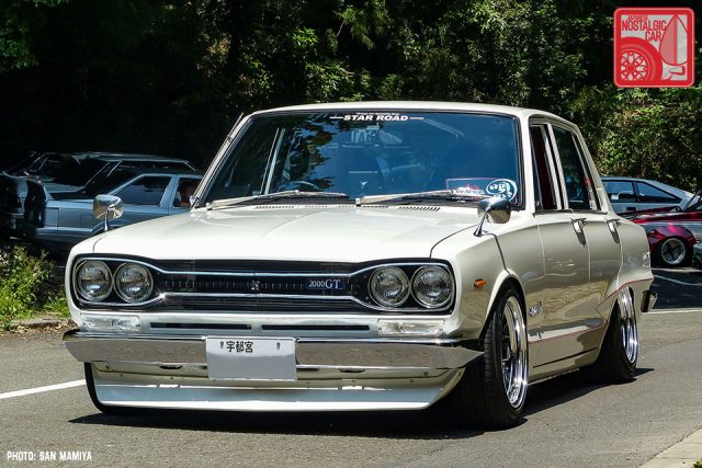 046-1-40_Nissan Skyline C10 hakosuka sedan