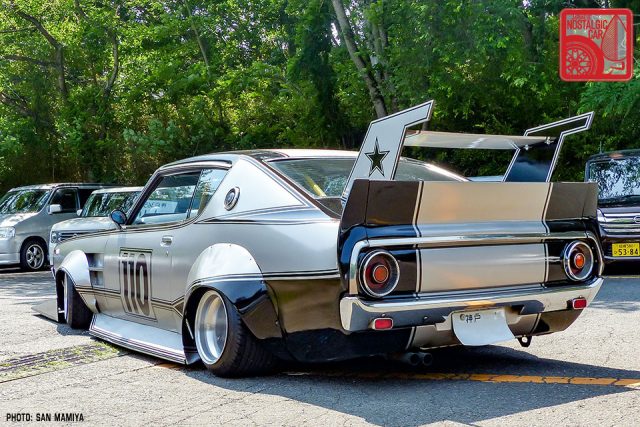 054-1-51_Nissan Skyline C110 kenmeri