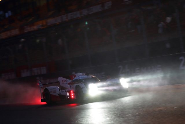 09_2016_LeMans_ToyotaTS050