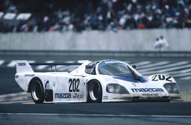 25 YEAR CLUB: Celebrating The Le Mans-winning Mazda 787B
