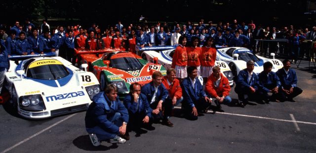 787b_p4_6_team