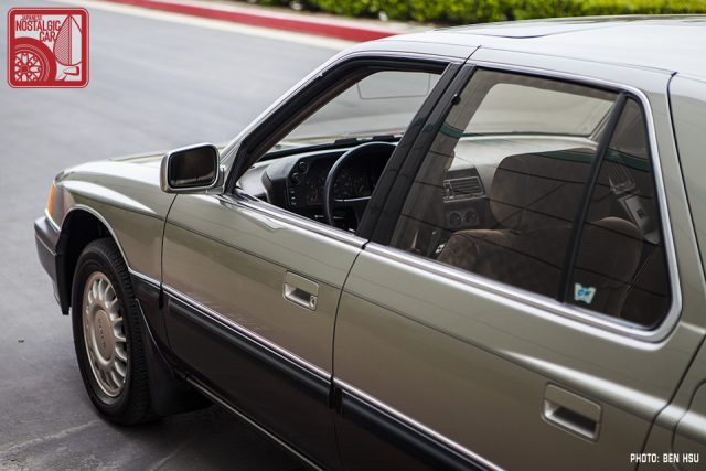 021_acura-legend-1986