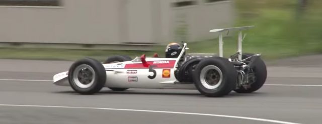 1968-honda-ra300