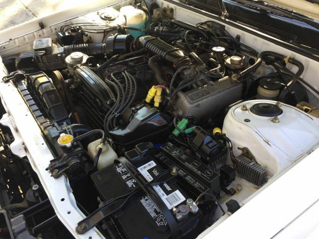 1985-toyota-cressida-9k-03