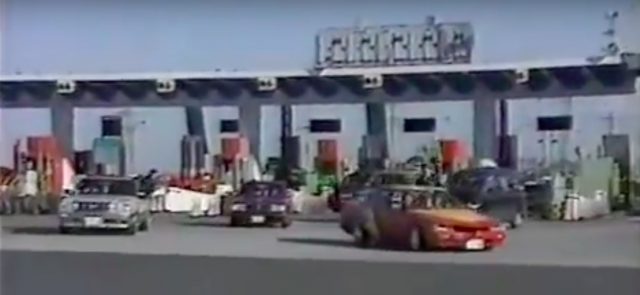 bosozoku-tollbooth