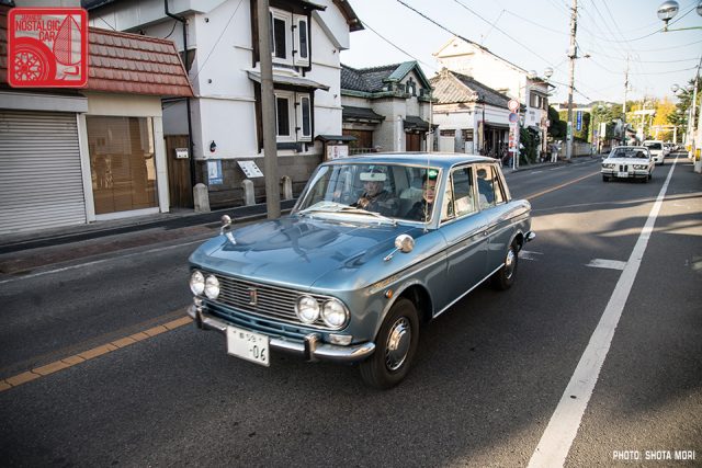 067_nissan-bluebird-411