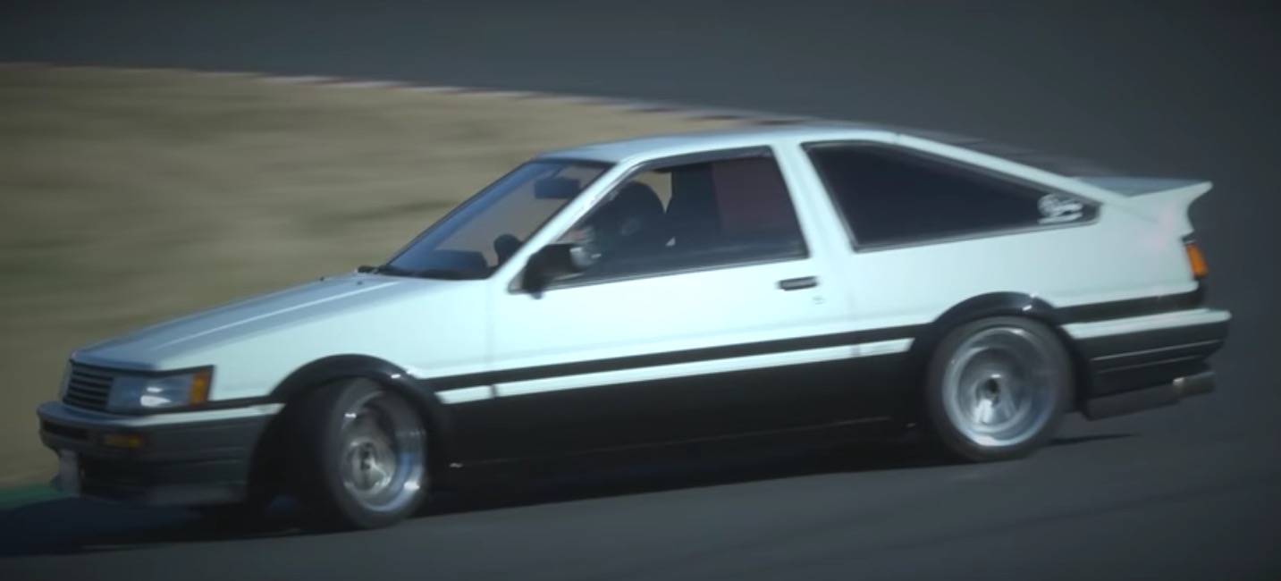 Toyota ae86 Кэйити Цутия