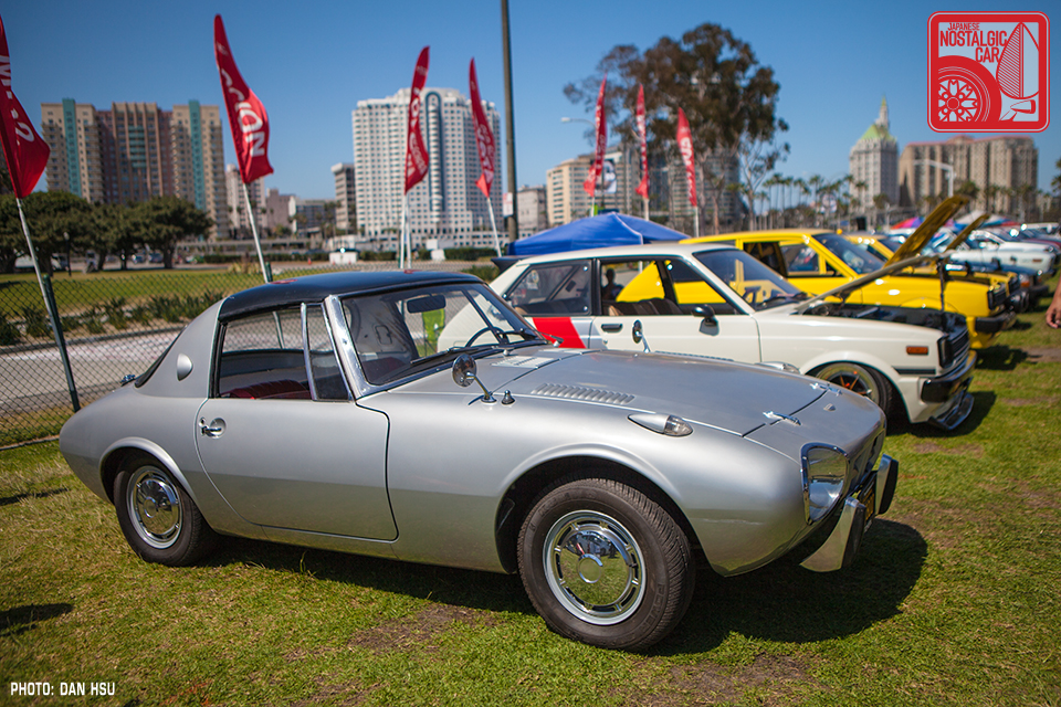 Toyota 800 sports s800 トヨタ 1965 nostalgic goes over sport history motors スポーツ cars japanese autoevolution 60s Toyota 800 sports s800 トヨタ 1965 nostalgic goes over sport history motors スポーツ cars japanese autoevolution 60s