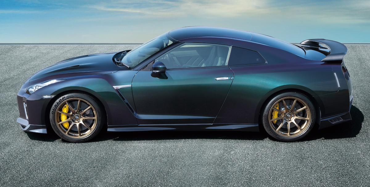 Nissan adds Millennium Jade and Midnight Purple to limitedrun GTR T