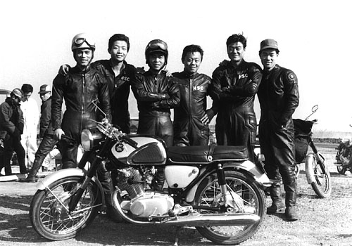 Kunimitsu Takahashi posthumously awarded Order of the Rising Sun for his contributions to motorsports