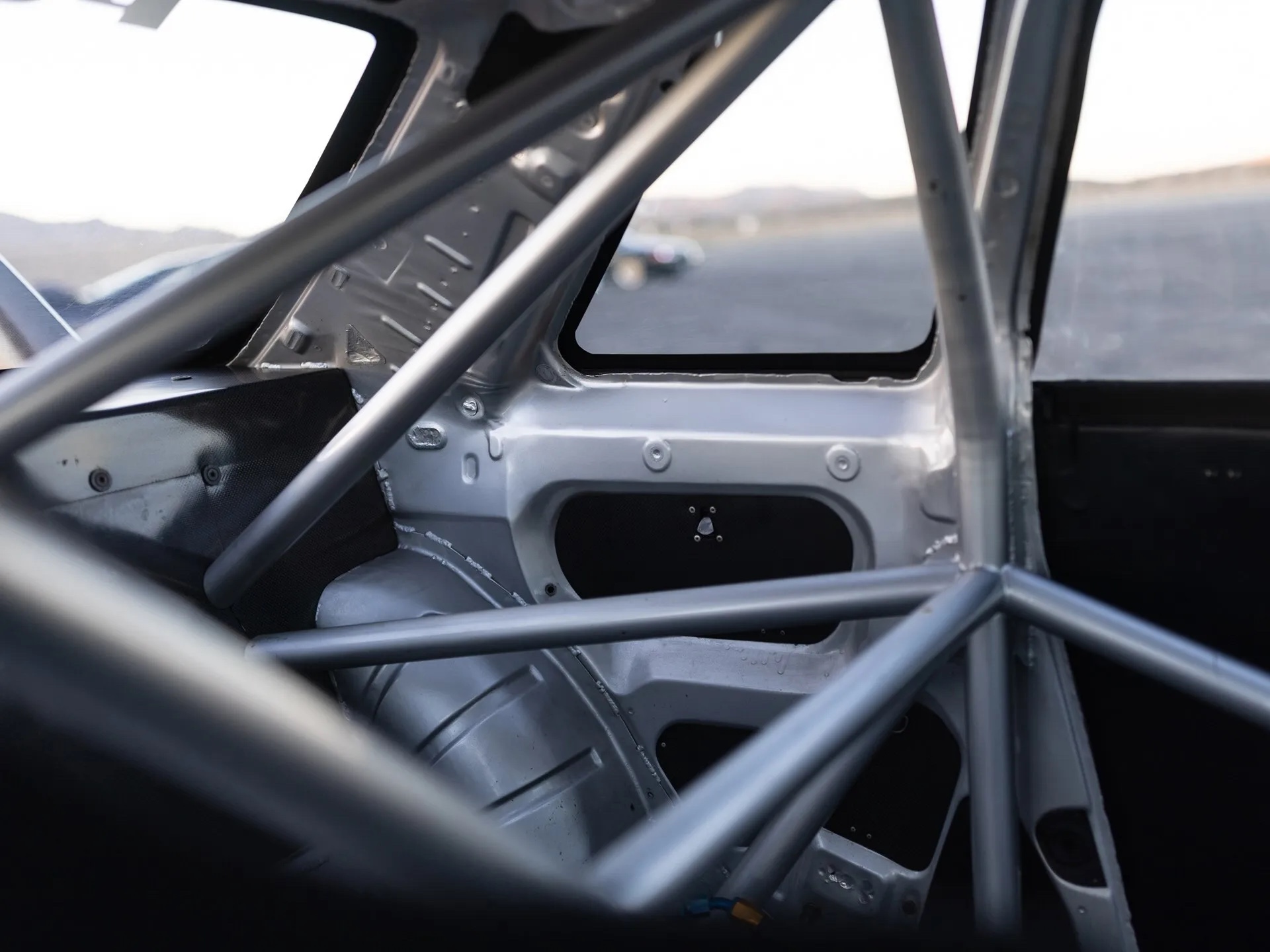 Hasemi Motorsport R32 Nissan Skyline GT-R offers rare chance to own ...