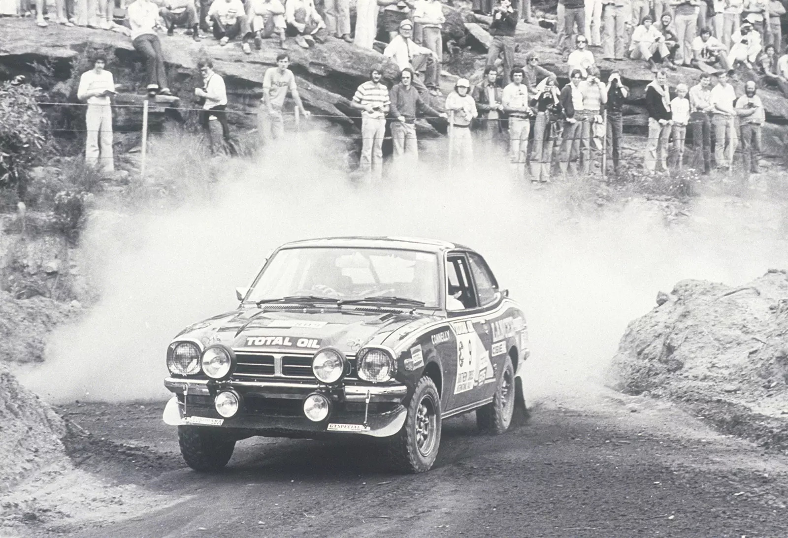 Kenjiro Shinozuka, Mitsubishi works driver and Paris-Dakar champion, 1948 — 2024 | Japanese Nostalgic Car Kenjiro Shinozuka, Mitsubishi works driver and Paris-Dakar champion, 1948 — 2024 | Japanese Nostalgic Car