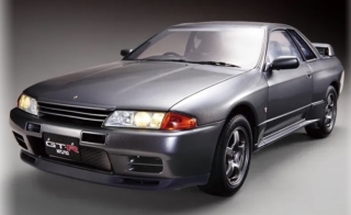 Build a huge R32 Nissan Skyline GT-R NISMO model that takes over two ...